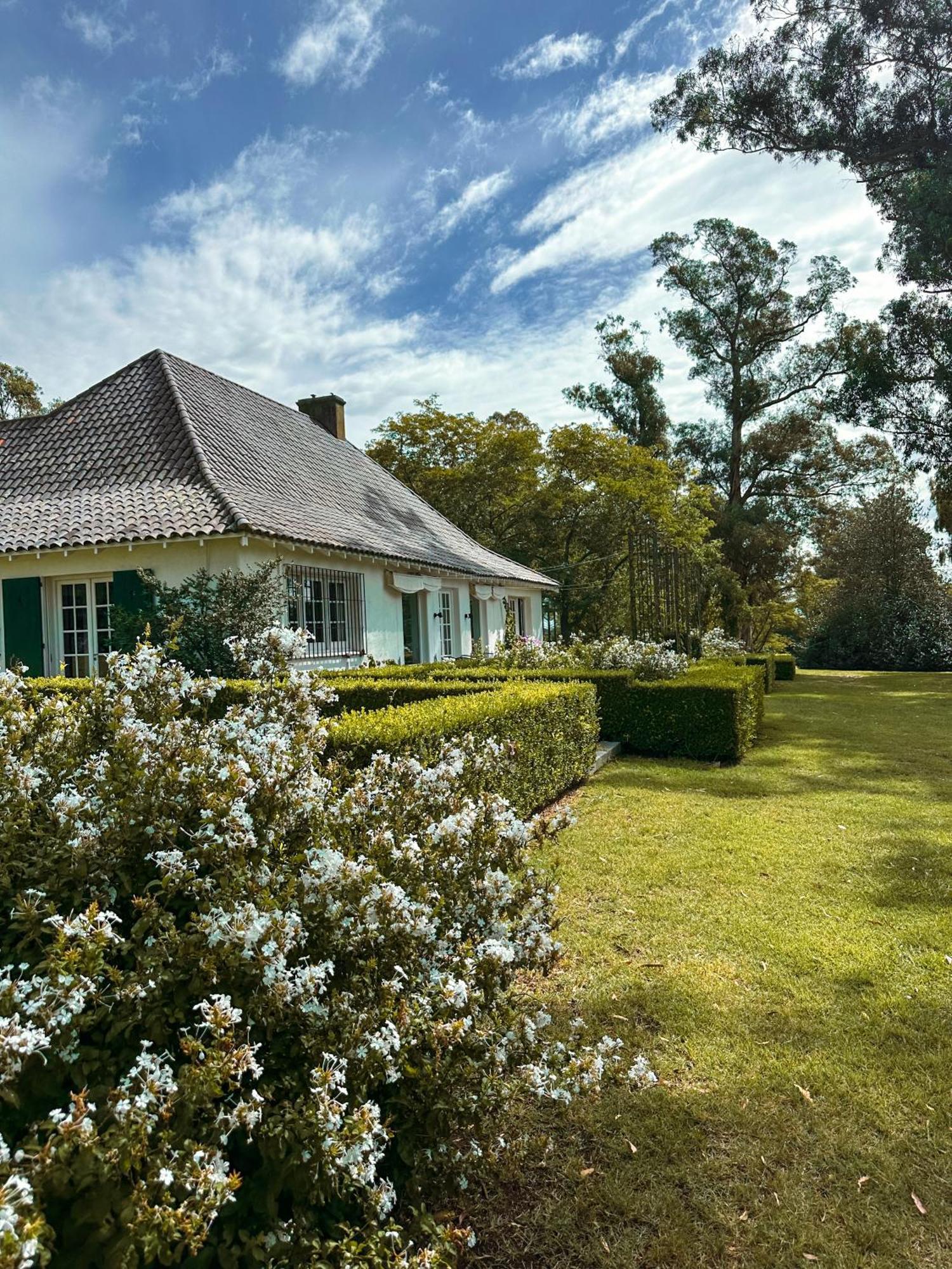 Estancia Ave Maria (Adults Only) Тандил Экстерьер фото